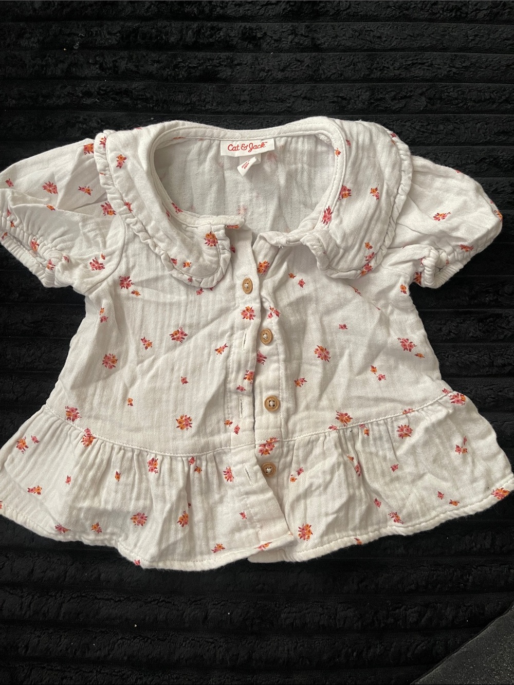 Cat & Jack White Floral Button-Front Ruffle Baby Top
